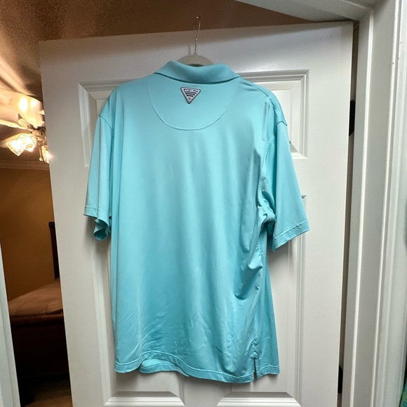 Columbia Blue Polo Shirt Moisture-Wicking Athletic Fit - Picture 2 of 3